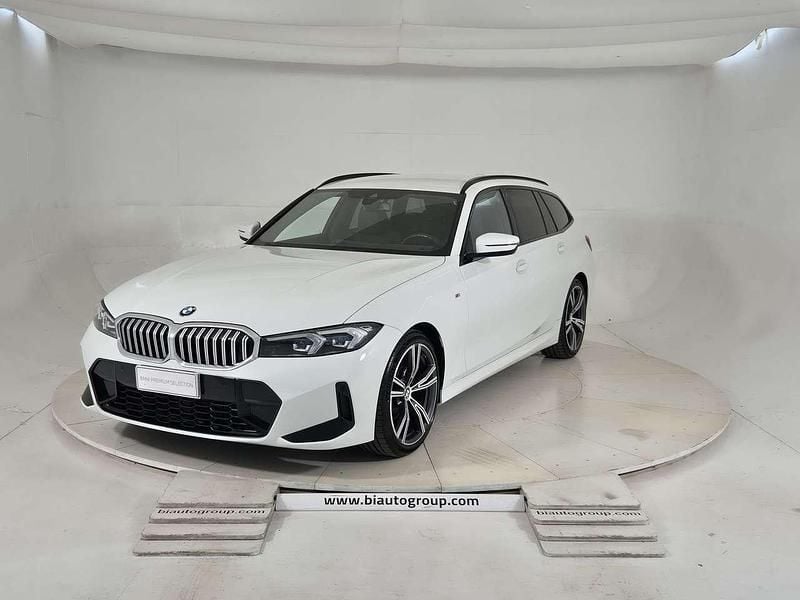 Bianco Usata 2022 BMW 320 M Sport Station wagon | 36.100 € (Buon prezzo) - Immagine 1/3