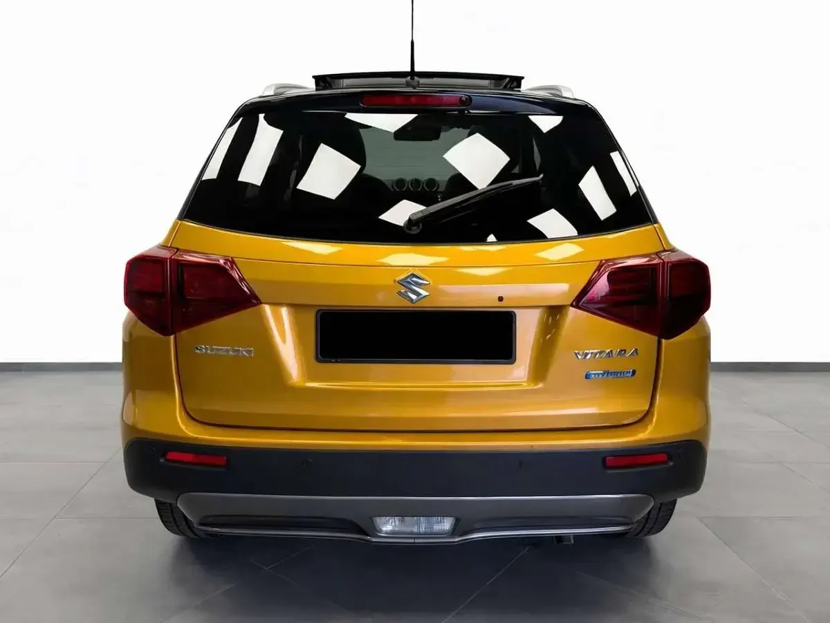Usata Suzuki Vitara 129 CV (94 kW) 2020 Giallo SUV