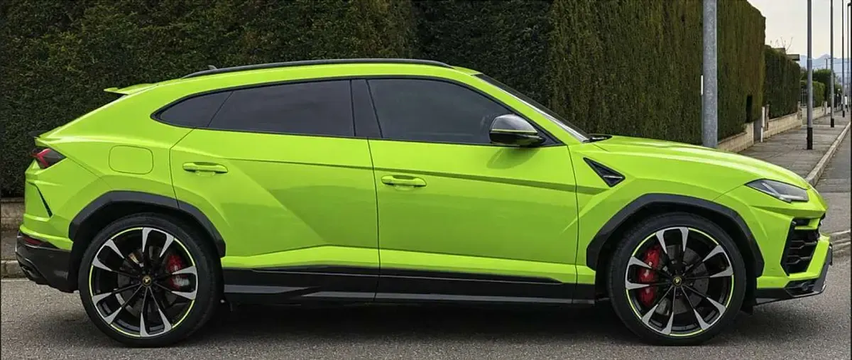 Usata Lamborghini Urus 650 CV (478 kW) 2021 Grigio SUV