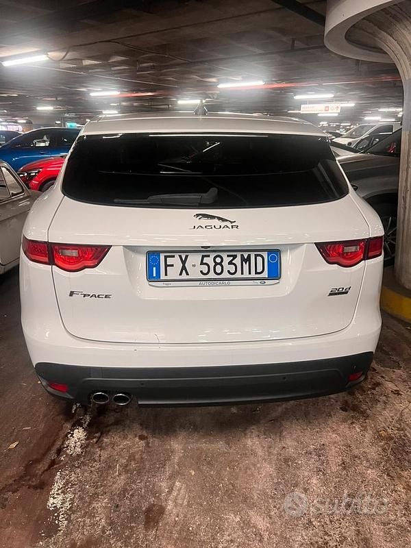 Usata 2019 Jaguar F-Pace SUV | 16.000 € (Super prezzo) - Immagine 1/4