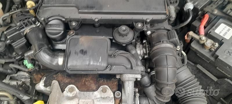 Usata Ford Fiesta 2007 Grigio Utilitaria