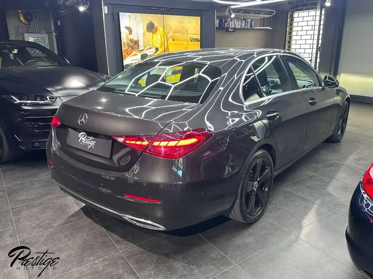 Usata Mercedes C180 2024 Grigio Berlina