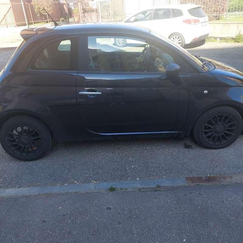Usata Fiat 500 Lounge 86 CV (63 kW) 2011 Nero Utilitaria