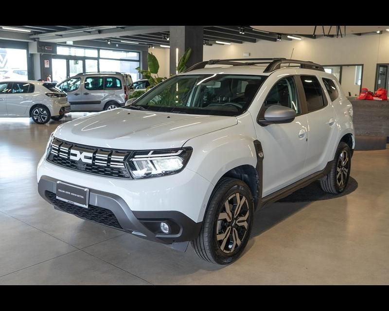 Usata Dacia Duster Journey 101 CV (74 kW) 2023 Bianco SUV