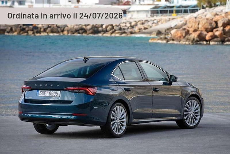 Nuova Skoda Octavia SportLine 116 CV (85 kW) 2025 Argento Berlina