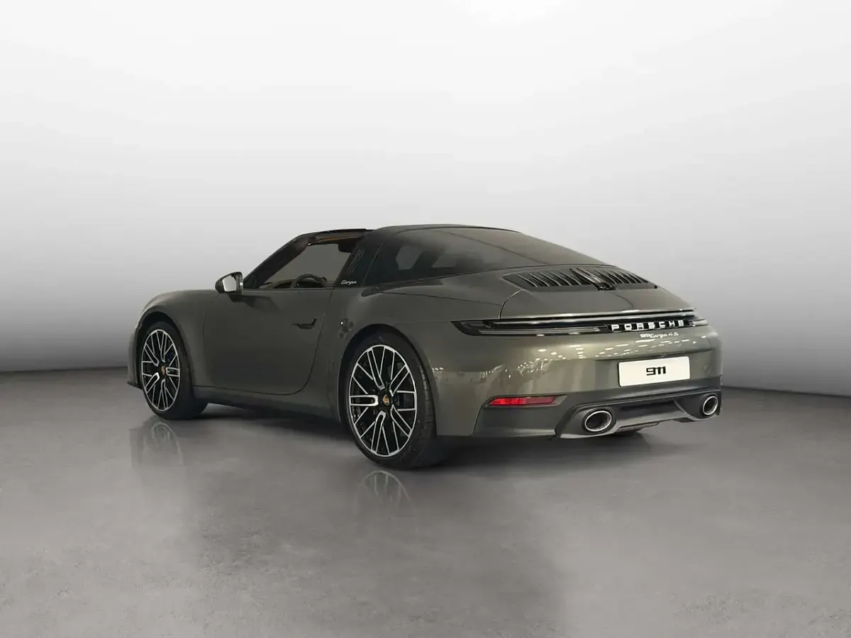 Nuova Porsche 911 Targa 4S 480 CV (353 kW) 2026 Verde adventurine Cabrio