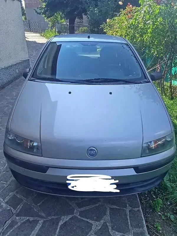 Usata Fiat Punto Star 60 CV (44 kW) 2001 Grigio Utilitaria