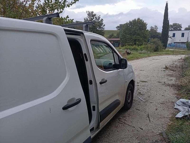 Usata Opel Combo 90 CV (66 kW) 2019 Bianco Monovolume