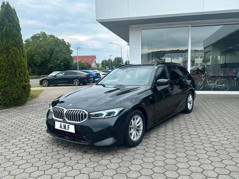 Nero Usata 2023 BMW 320e M Sport Station wagon | 39.500 € (Super prezzo) - Immagine 1/4
