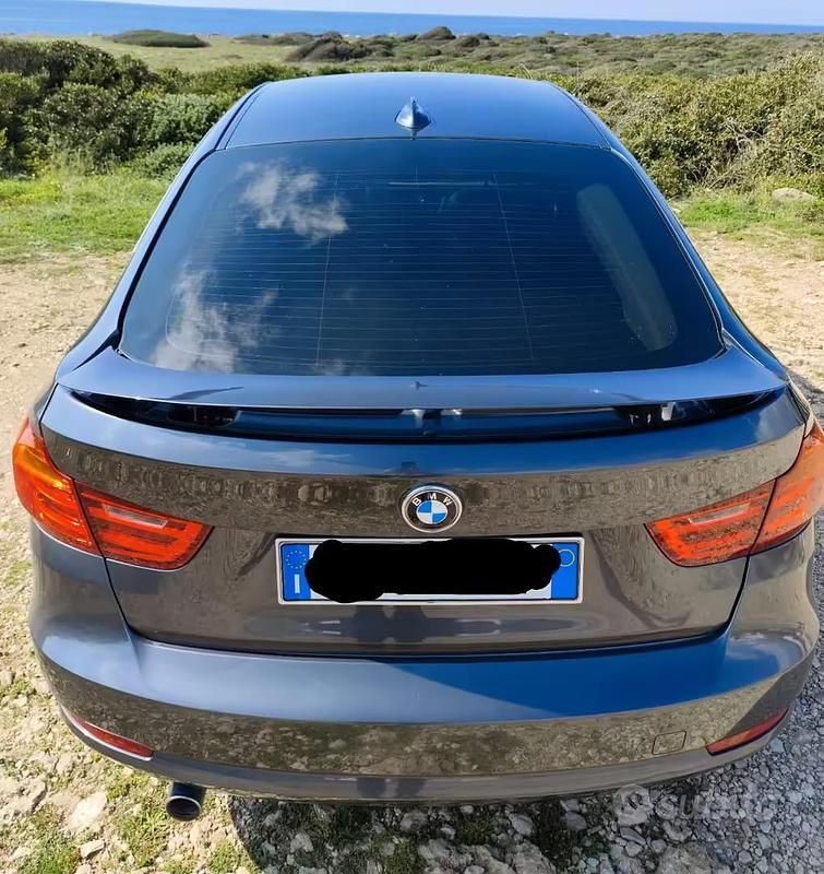 Usata BMW 318 Gran Turismo 143 CV (105 kW) 2013 Grigio Berlina