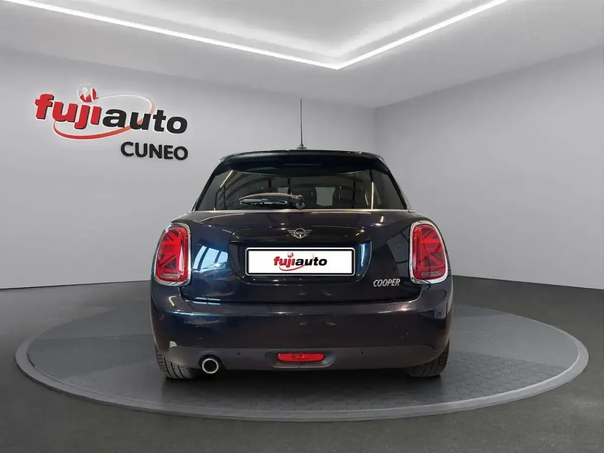 Usata Mini Cooper Business 136 CV (100 kW) 2020 Nero Utilitaria