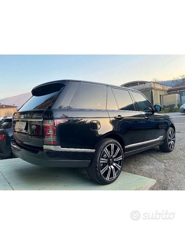 Usata Land Rover Range Rover Vogue 208 CV (152 kW) 2013 Nero SUV
