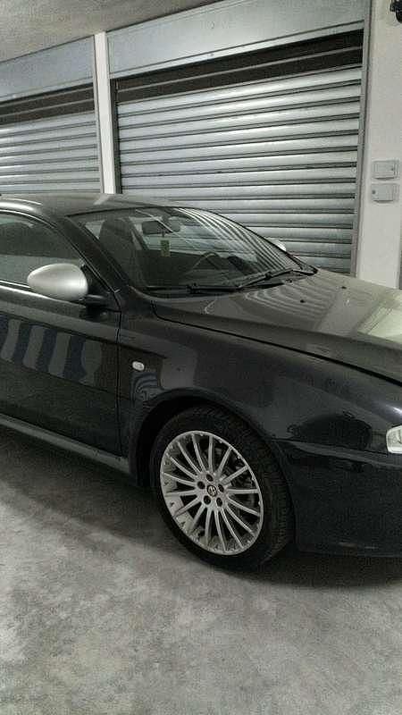 Usata Alfa Romeo GT 150 CV (110 kW) 2010 Nero Coupé