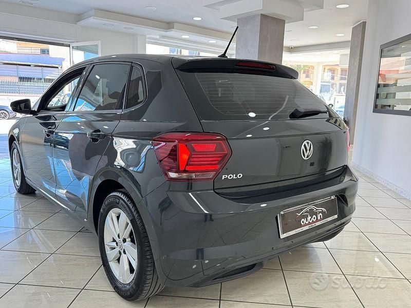 Usata VW Polo Comfortline 80 CV (58 kW) 2019 Grigio Utilitaria