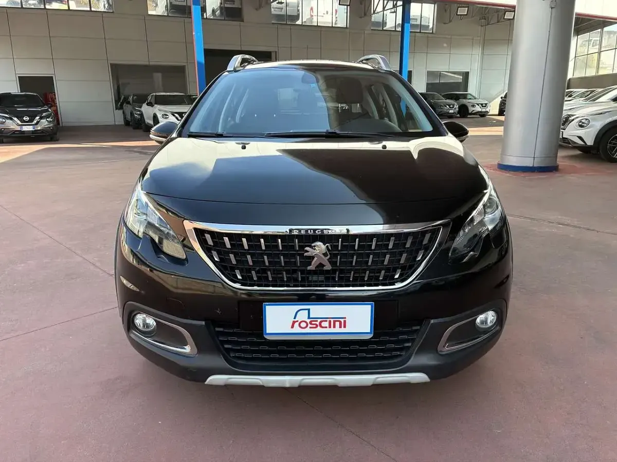 Usata Peugeot 2008 Allure 131 CV (96 kW) 2019 Nero SUV