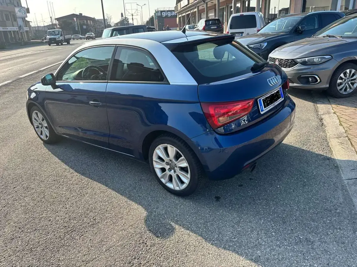 Usata Audi A1 Ambition 86 CV (63 kW) 2011 Blu/azzurro Utilitaria