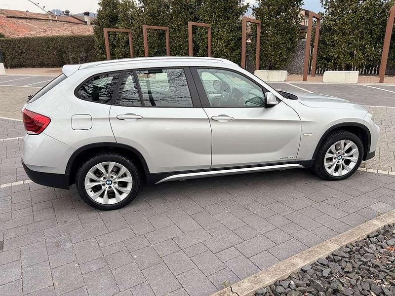 Usata BMW X1 177 CV (130 kW) 2009 Grigio SUV
