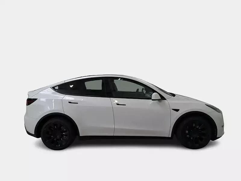 Usata Tesla Model Y 152 kW (208 CV) 2022 Bianco SUV