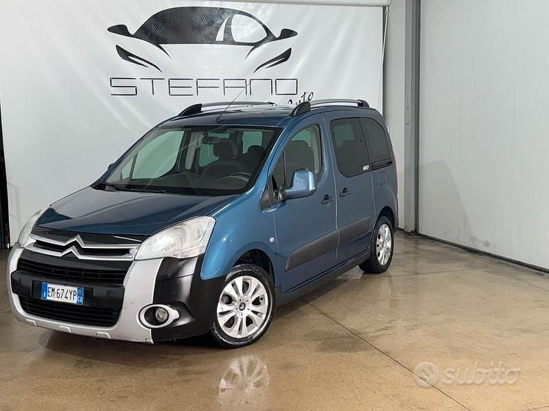 Usata Citroën Berlingo XTR 92 CV (67 kW) 2012 Blu Monovolume