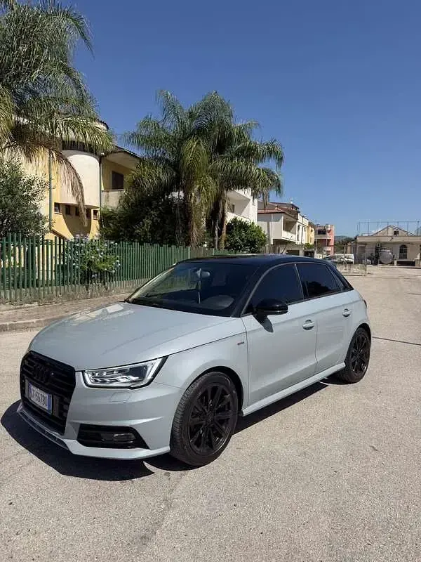 Usata Audi A1 Sportback Sport 90 CV (66 kW) 2018 Utilitaria