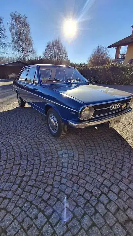 Usata Audi 80 54 CV (39 kW) 1974 Blu/azzurro Berlina