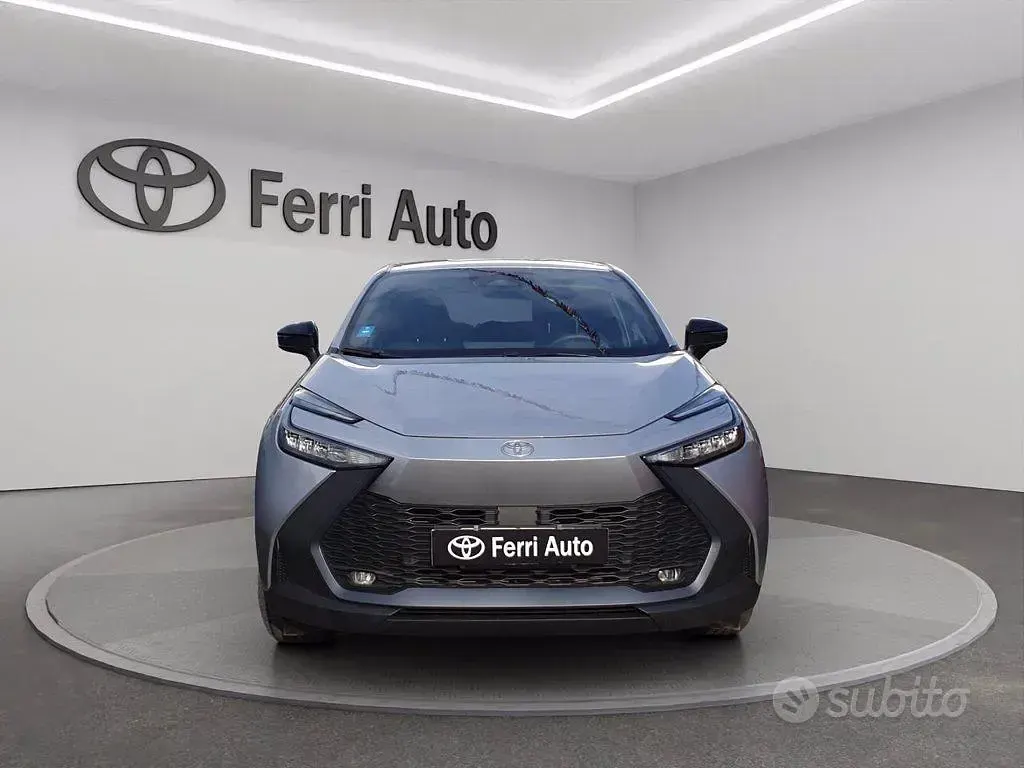 Usata Toyota C-HR Eco 223 CV (164 kW) 2025 Grigio SUV