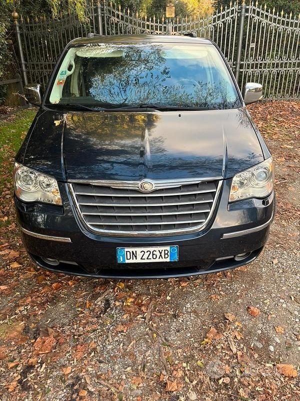 Usata Chrysler Grand Voyager 163 CV (119 kW) 2008 Monovolume
