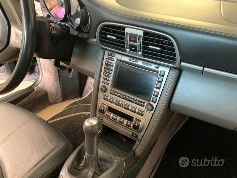 Usata Porsche 911 Carrera Cabriolet 325 CV (239 kW) 2008 Nero Cabrio