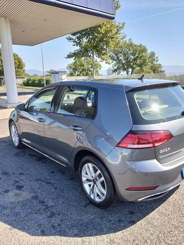 Usata VW Golf VII Highline 116 CV (85 kW) 2018 Berlina