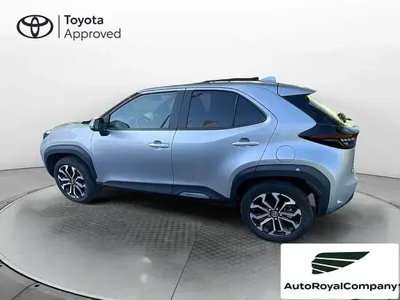 Usata Toyota Yaris Cross Trend 116 CV (85 kW) 2022 Marrone SUV
