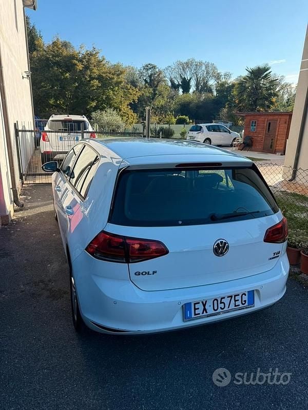 Usata VW Golf VII 110 CV (80 kW) 2014 Berlina
