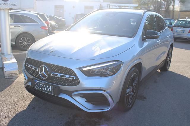 Nuova Mercedes GLA200 AMG line 150 CV (110 kW) 2025 Grigio scuro SUV