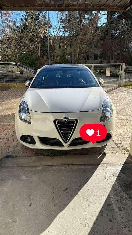Usata Alfa Romeo Giulietta Exclusive 170 CV (125 kW) 2011 Utilitaria