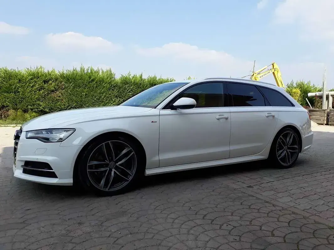 Usata Audi A6 Business Plus 190 CV (139 kW) 2017 Bianco Station wagon