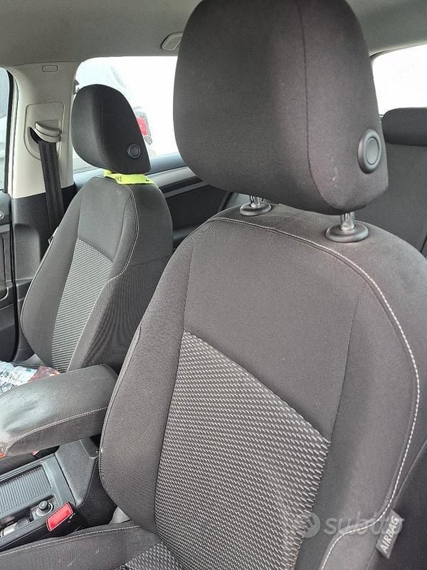 Usata VW Golf VII Highline 110 CV (80 kW) 2018 Bianco Berlina