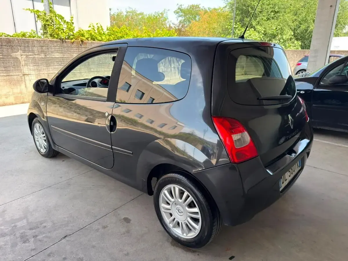 Usata Renault Twingo 58 CV (42 kW) 2008 Nero Utilitaria