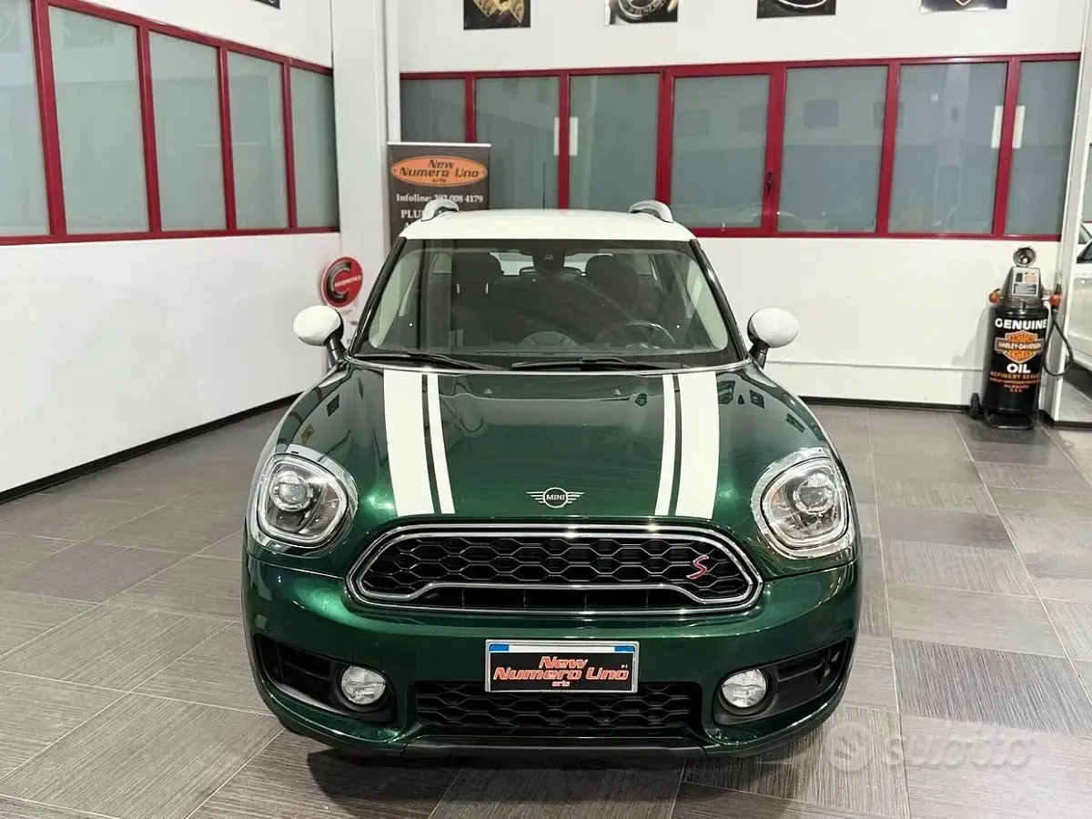 Usata Mini Cooper D Countryman 190 CV (139 kW) 2018 Verde SUV