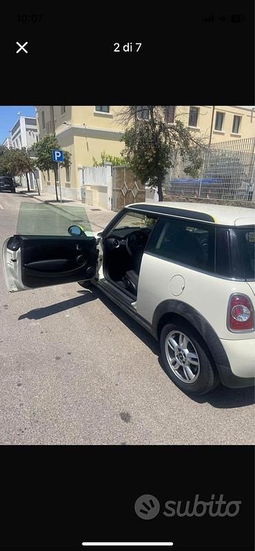 Usata Mini ONE 90 CV (66 kW) 2013 Utilitaria