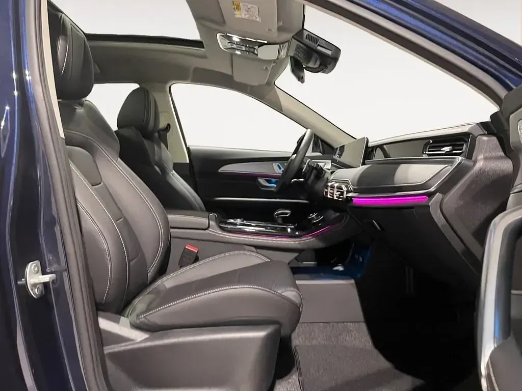 Usata Sportequipe 7 GTW 186 CV (136 kW) 2026 Blu SUV