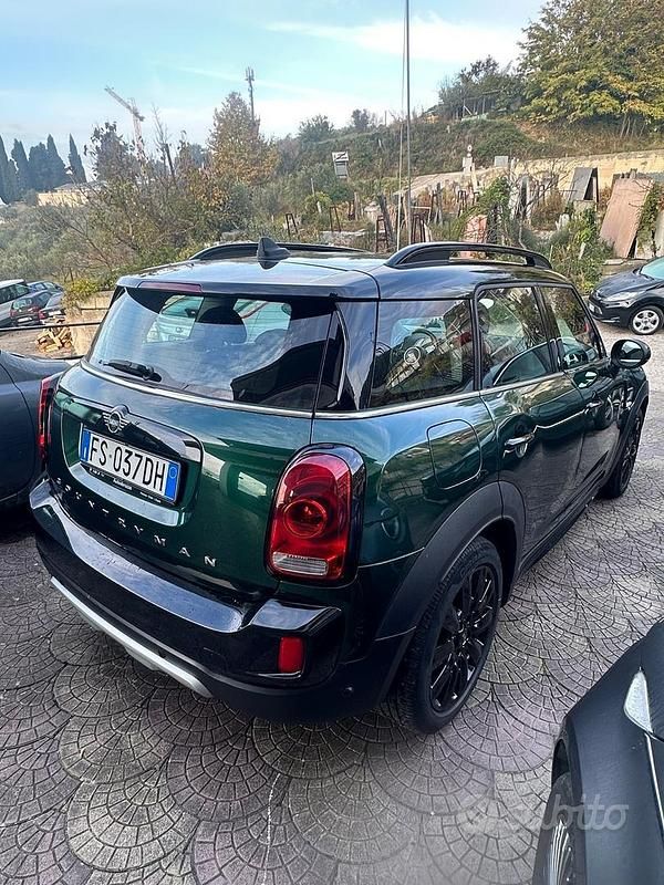 Usata Mini Cooper D Countryman Hype 150 CV (110 kW) 2018 Verde SUV