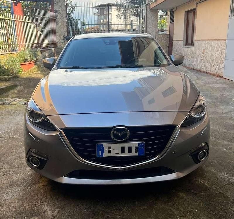 Occasion Mazda 3 Exceed 105 ch (77 kW) 2016 Gris Berline