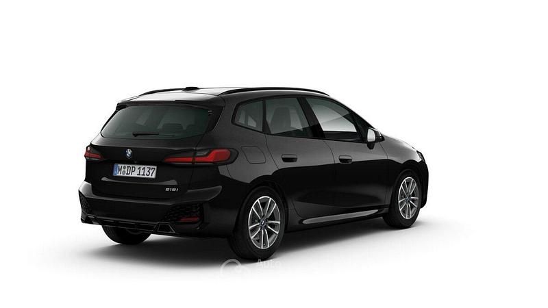 Nuova BMW 218 Active Tourer 136 CV (100 kW) 2026 Nero Monovolume