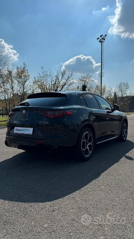 Usata Alfa Romeo Stelvio Veloce 280 CV (205 kW) 2022 Nero SUV