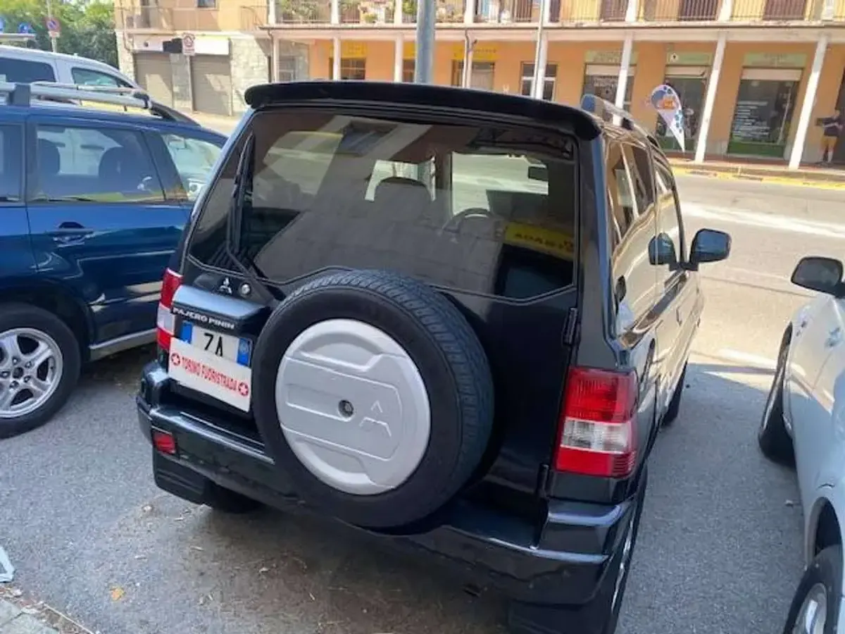 Usata Mitsubishi Pajero 114 CV (83 kW) 2005 Nero SUV