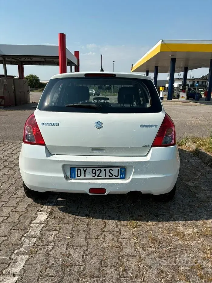 Usata Suzuki Swift 92 CV (67 kW) 2009 Utilitaria