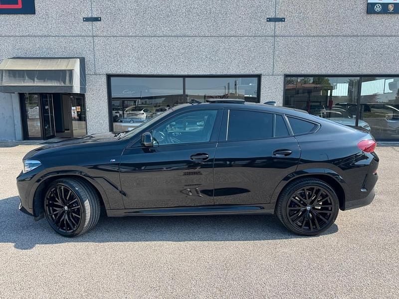Usata BMW X6 M Sport 286 CV (210 kW) 2022 Nero SUV