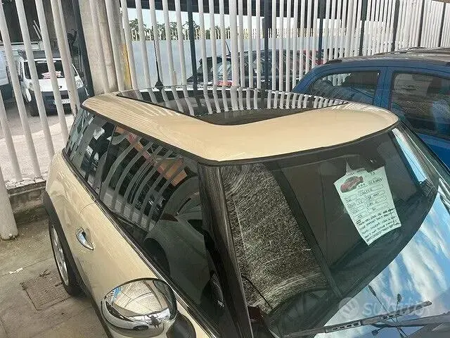 Usata Mini Cooper 109 CV (80 kW) 2010 Utilitaria