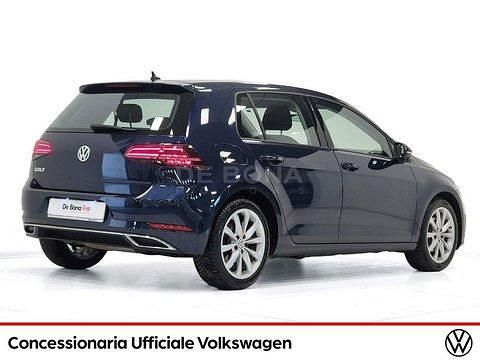 Usata VW Golf VII Highline 116 CV (85 kW) 2019 Azzurro Utilitaria