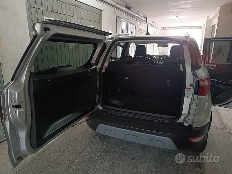 Usata Ford Ecosport 100 CV (73 kW) 2019 Grigio SUV