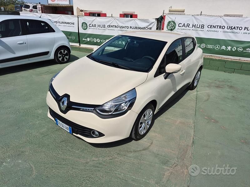 Usata Renault Clio IV Zen 75 CV (55 kW) 2016 Beige Berlina